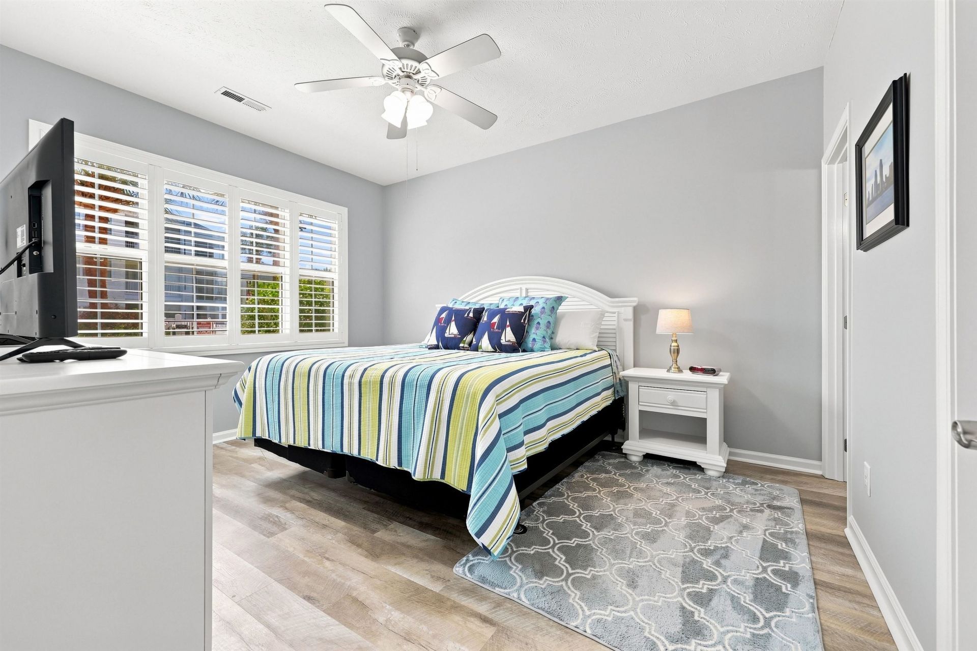901 W Port Dr. Photo 18