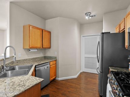 9050 Double R Boulevard, Unit APT 1421, Reno, NV 89521 Photo
