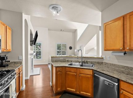 9050 Double R Boulevard, Unit APT 1421, Reno, NV 89521 Photo