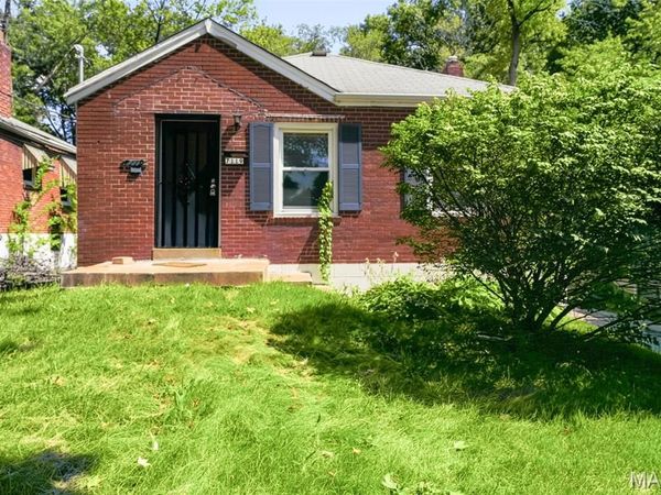 7119 Theodore Avenue , St Louis, MO 63136