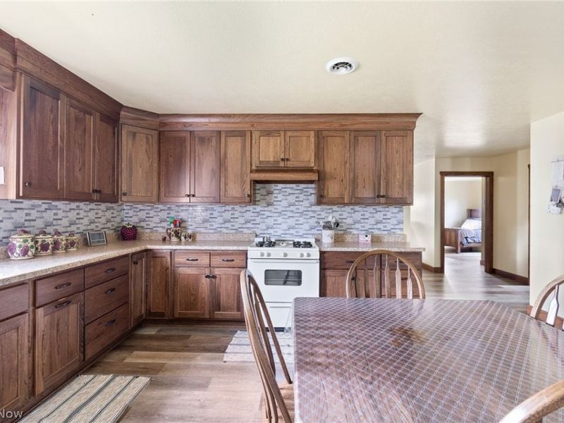 8265 Mark Road NE, Kensington, OH 44427 Photo 14
