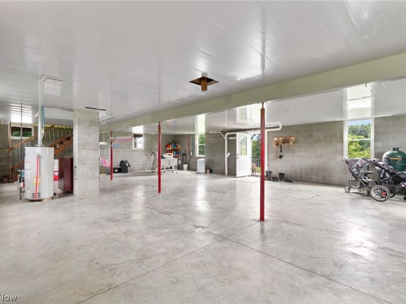 8265 Mark Road NE, Kensington, OH 44427 Photo 22