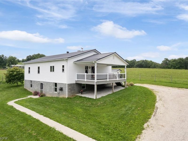 8265 Mark Road NE, Kensington, OH 44427 Photo 26