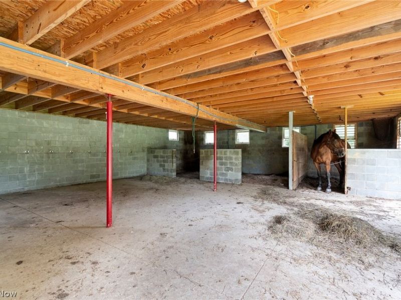 8265 Mark Road NE, Kensington, OH 44427 Photo 31