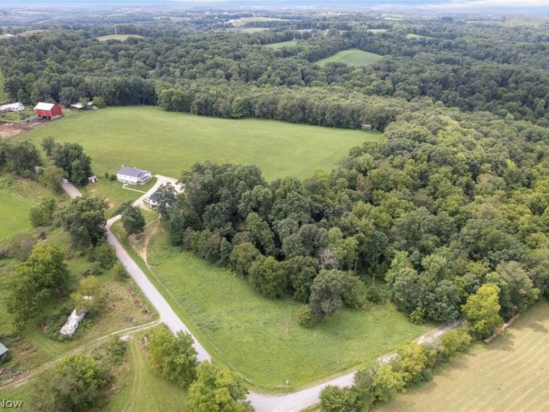 8265 Mark Road NE, Kensington, OH 44427 Photo 33