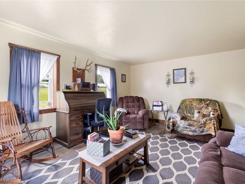 8265 Mark Road NE, Kensington, OH 44427 Photo 6