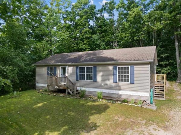 270 Highlands Pike, Harbor Springs, MI 49770