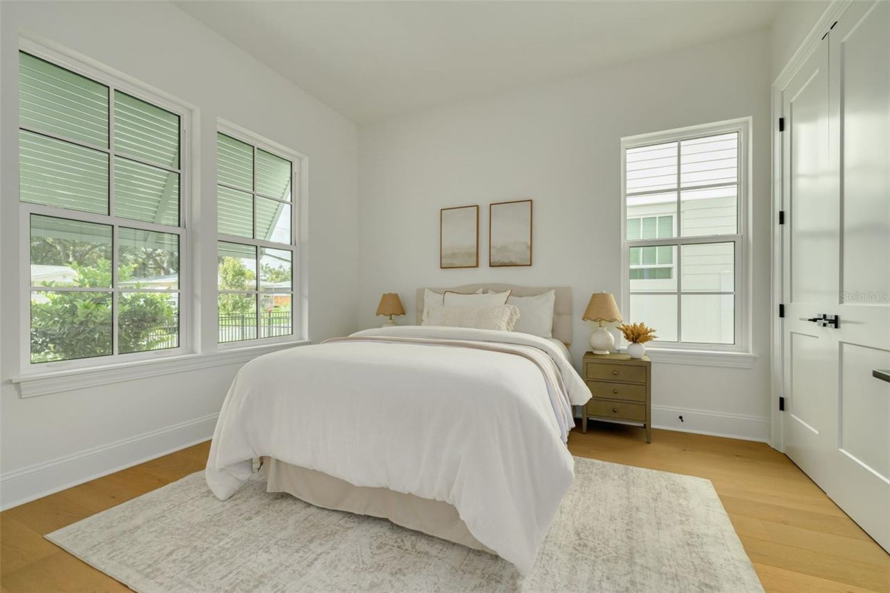 461 47th Avenue N, Saint Petersburg, FL 33703 Photo