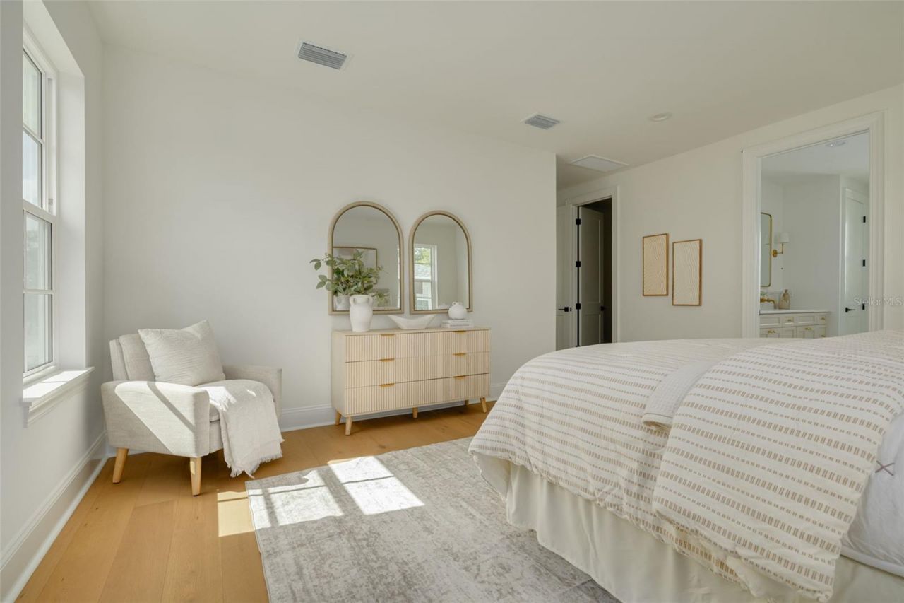 461 47th Avenue N, Saint Petersburg, FL 33703 Photo