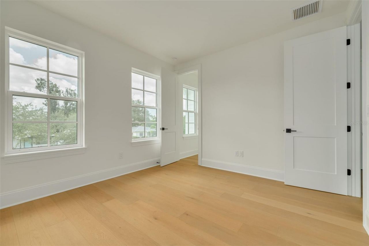 461 47th Avenue N, Saint Petersburg, FL 33703 Photo