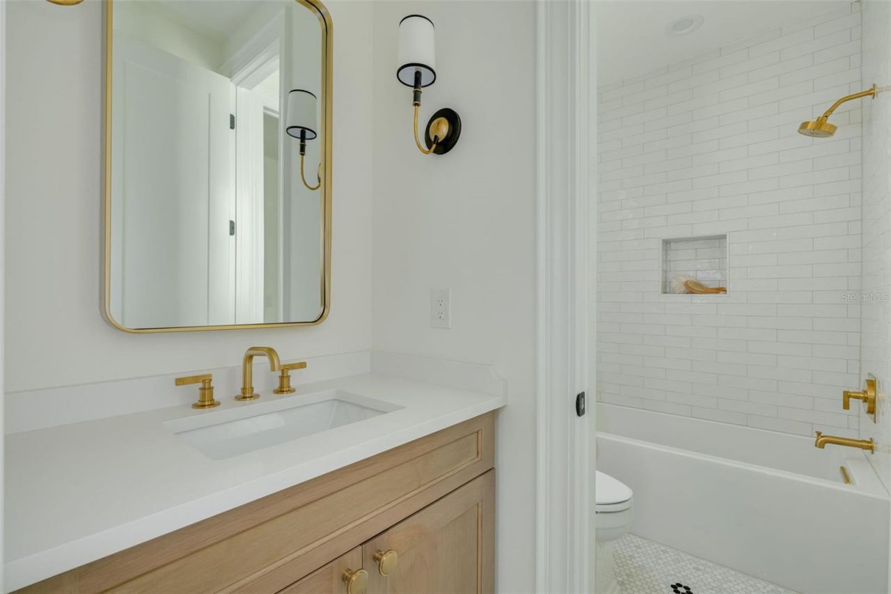 461 47th Avenue N, Saint Petersburg, FL 33703 Photo