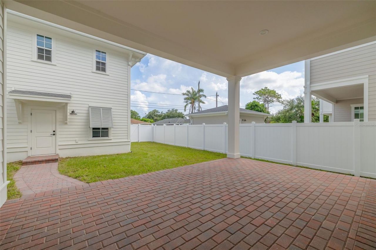 461 47th Avenue N, Saint Petersburg, FL 33703 Photo
