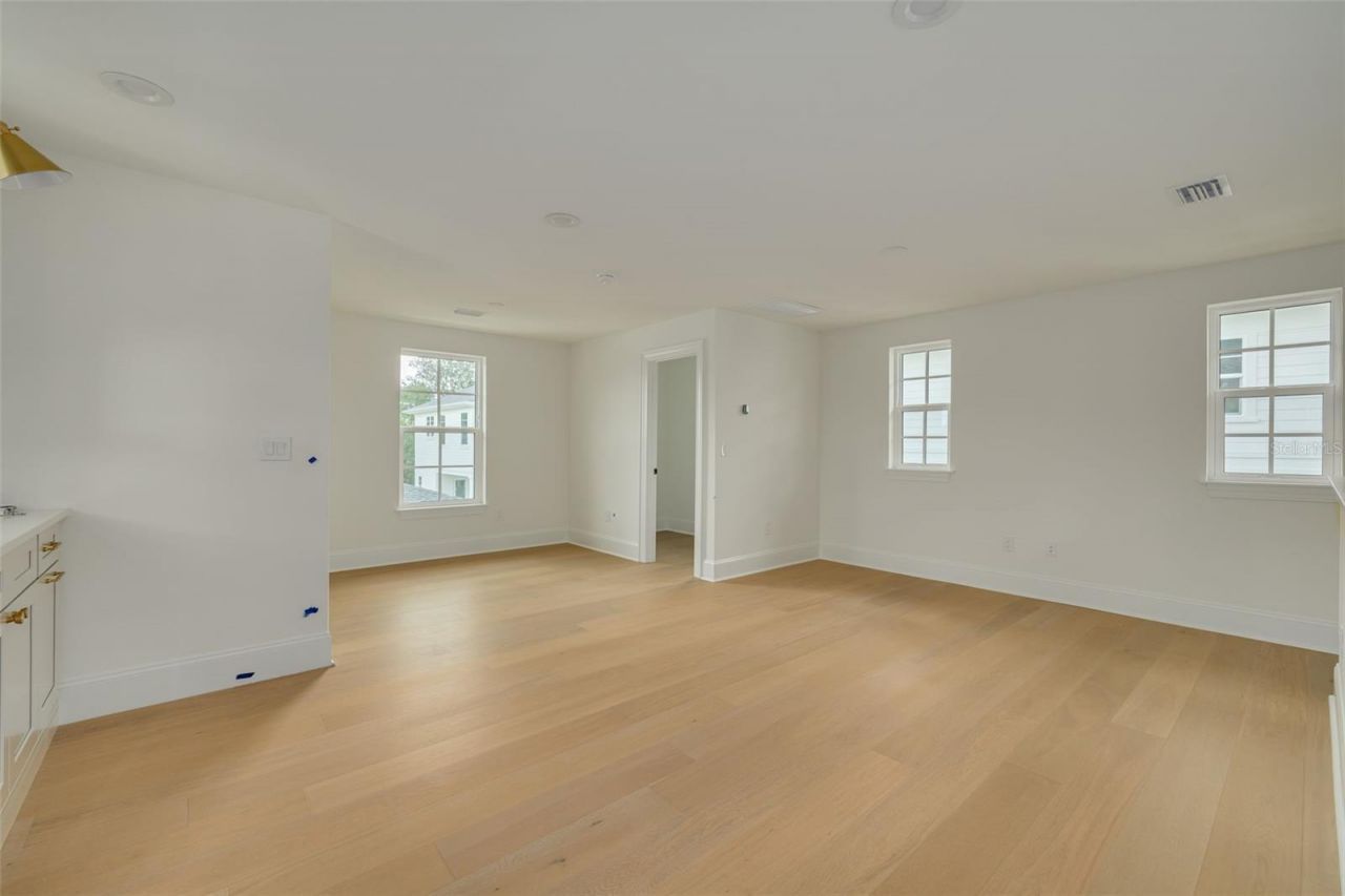 461 47th Avenue N, Saint Petersburg, FL 33703 Photo
