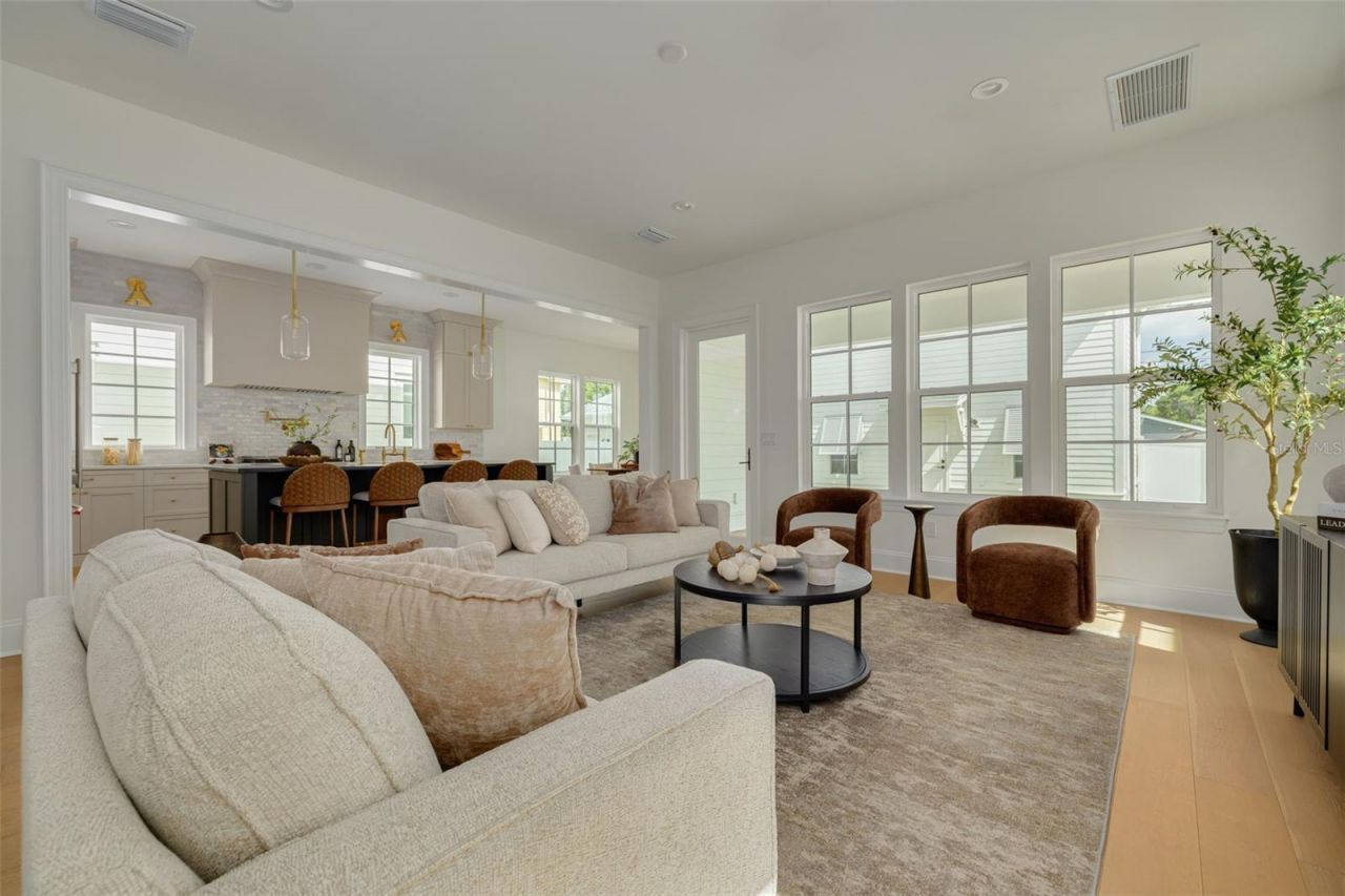 461 47th Avenue N, Saint Petersburg, FL 33703 Photo