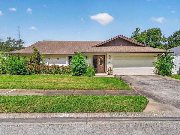 5674 BAY PINES LAKES BOULEVARD , ST PETERSBURG, FL 33708