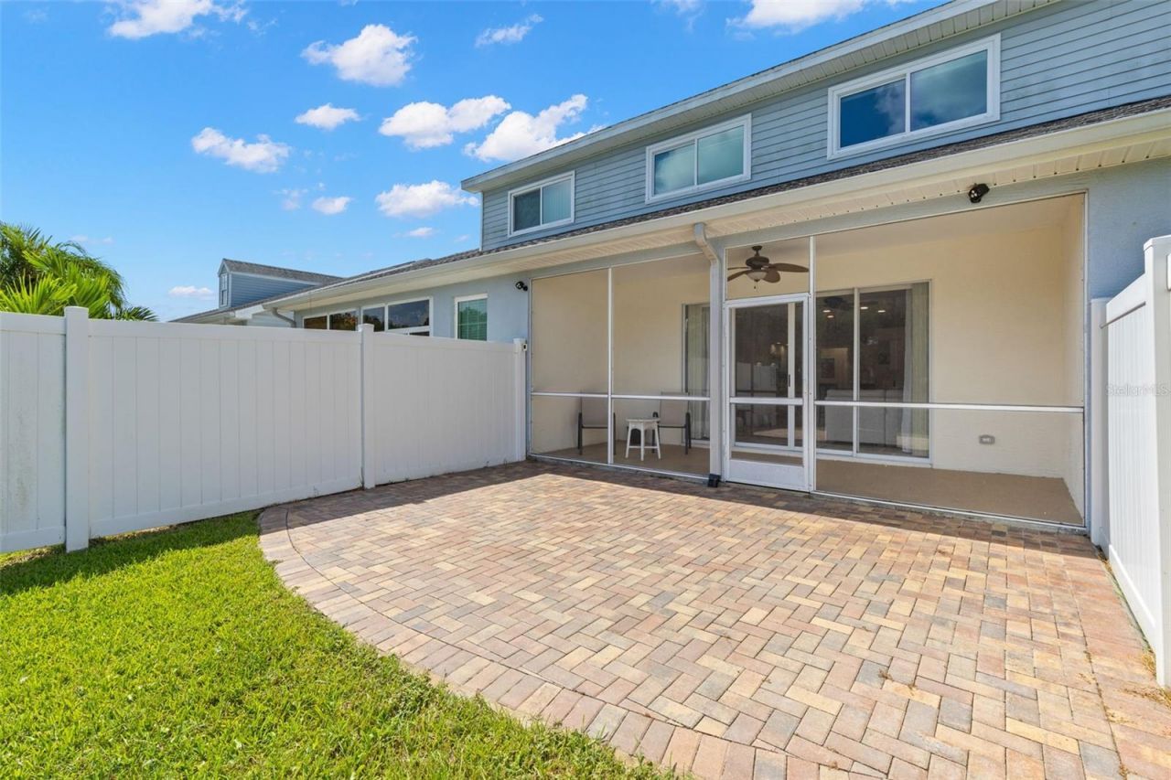 216 Hemingway Drive, Oldsmar, FL 34677 Photo