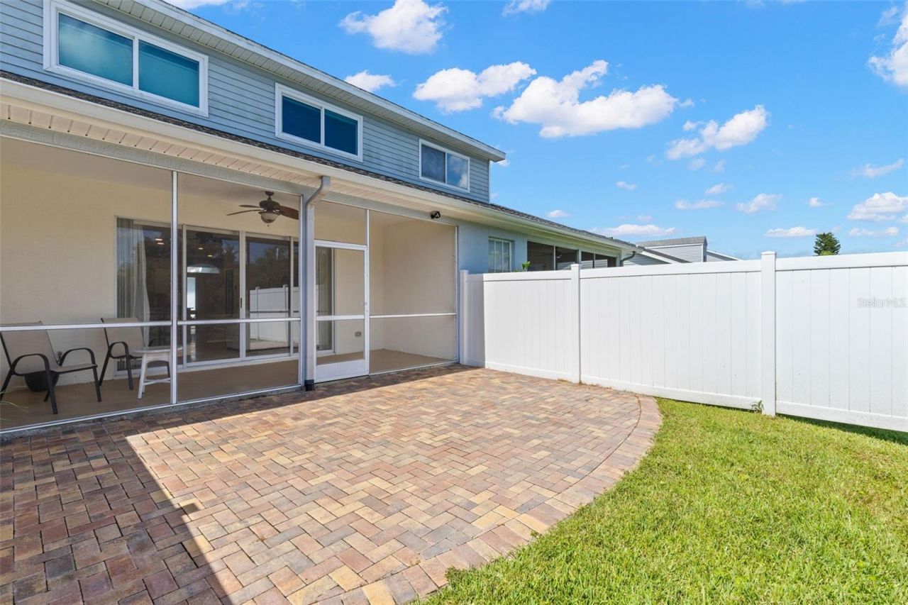 216 Hemingway Drive, Oldsmar, FL 34677 Photo