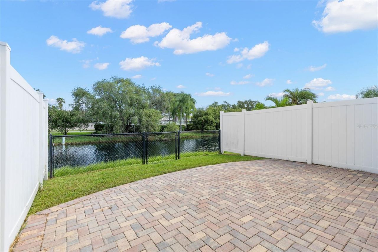 216 Hemingway Drive, Oldsmar, FL 34677 Photo