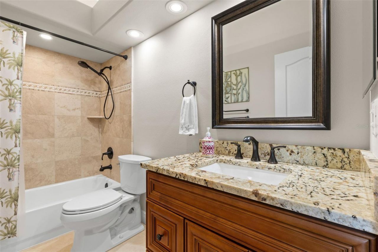 216 Hemingway Drive, Oldsmar, FL 34677 Photo
