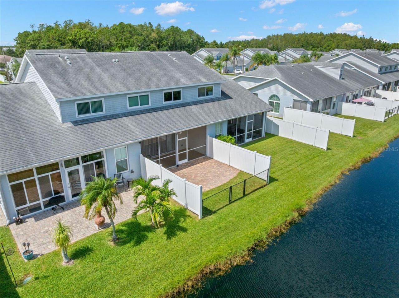 216 Hemingway Drive, Oldsmar, FL 34677 Photo