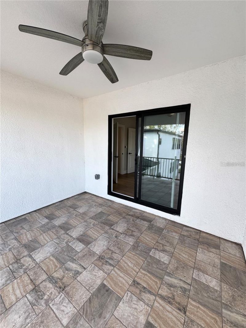 6910 Dartmouth Avenue N, Saint Petersburg, FL 33710 Photo