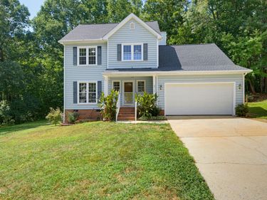 6912 Brigmore Court, Raleigh, NC 27617