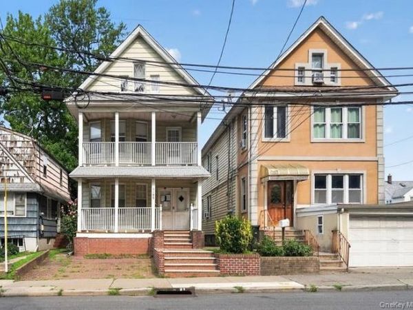 1125 Victory Boulevard , Staten Island, NY 10301