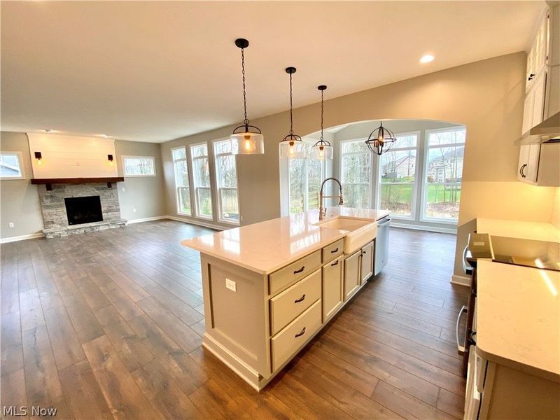 3447 Wicker Street NE, Canton, OH 44721 Photo 2