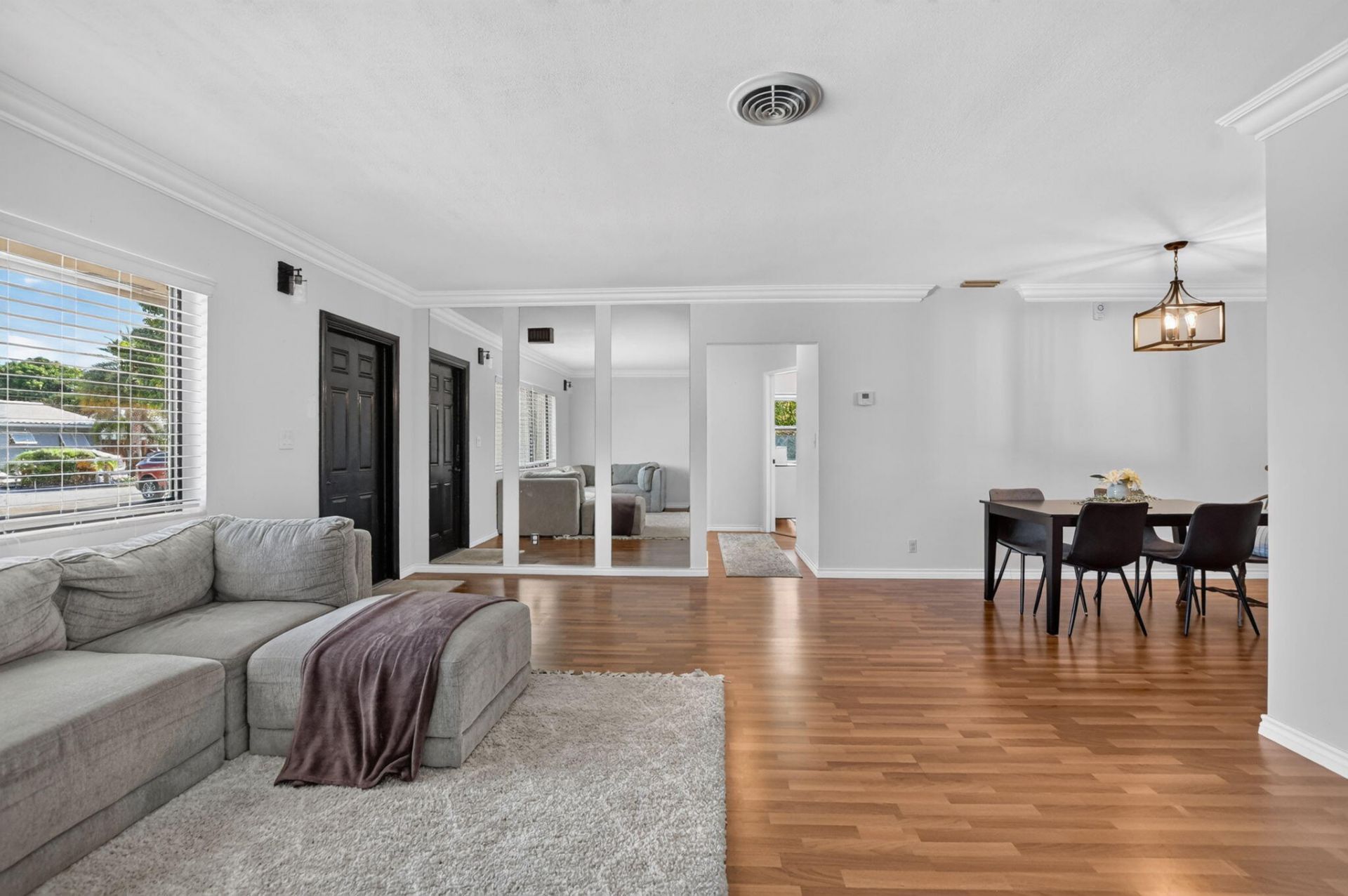 308 SE 2nd Street, Deerfield Beach, FL 33441 Photo