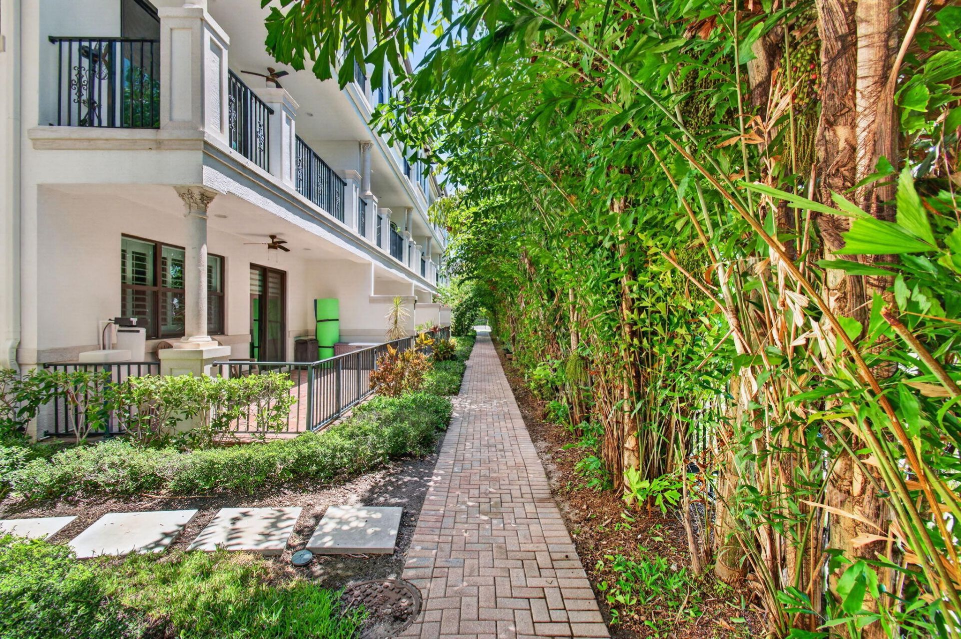 622 Windward Circle S, Boynton Beach, FL 33435 Photo