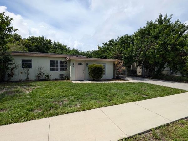 1448 NE 27TH Court, Pompano Beach, FL 33064