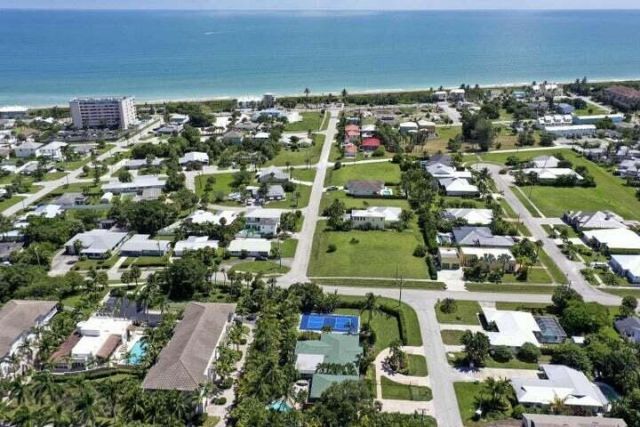 1578 Thumb Point Drive, Fort Pierce, FL 34949 Photo