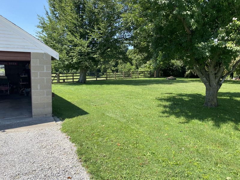 210 E 3rd Street, Unit 18, Silver Grove, KY 41085 Photo 11