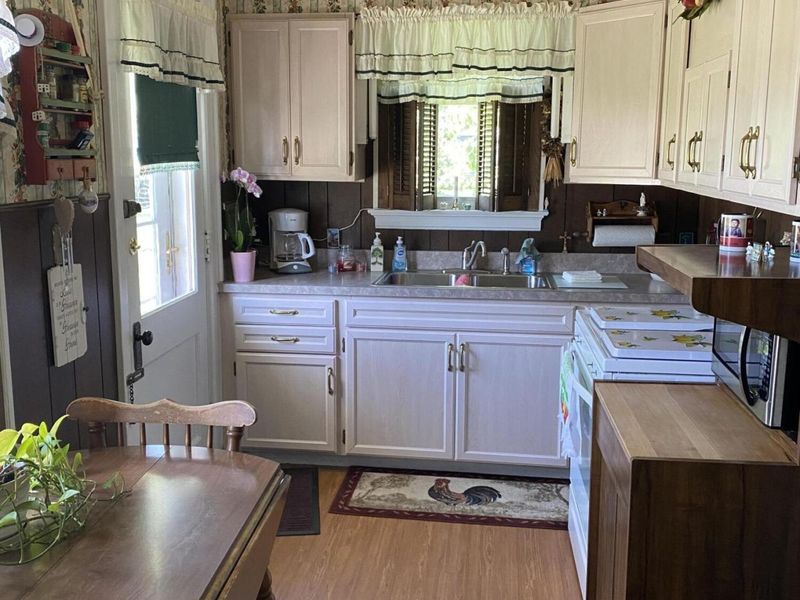 210 E 3rd Street, Unit 18, Silver Grove, KY 41085 Photo 5
