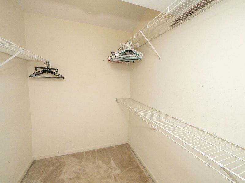 539 Cloverfield Lane, Unit 308, Covington, KY 41011 Photo 18