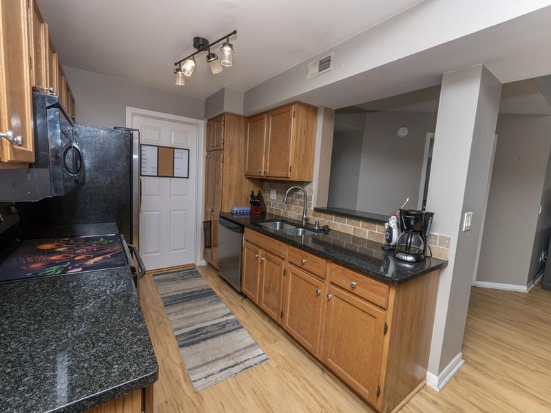 539 Cloverfield Lane, Unit 308, Covington, KY 41011 Photo 34