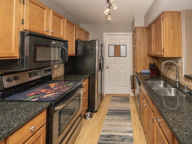 539 Cloverfield Lane, Unit 308, Covington, KY 41011 Photo 36