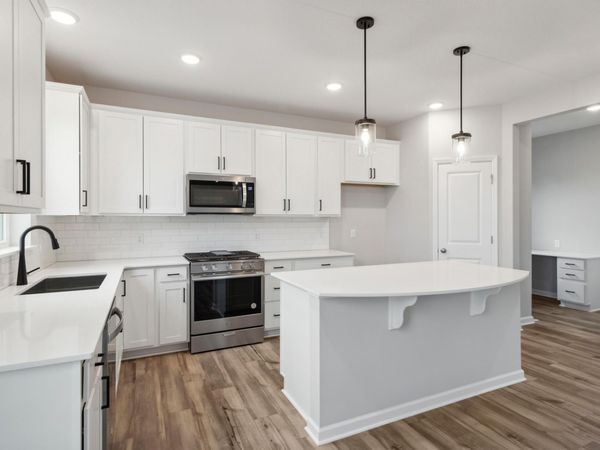 6011 Goodview Avenue S, Cottage Grove, MN 55016