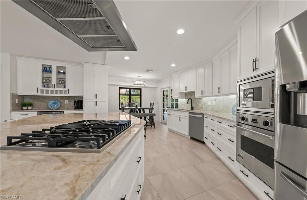 2307 Queens Way , Naples, FL 34112 Photo