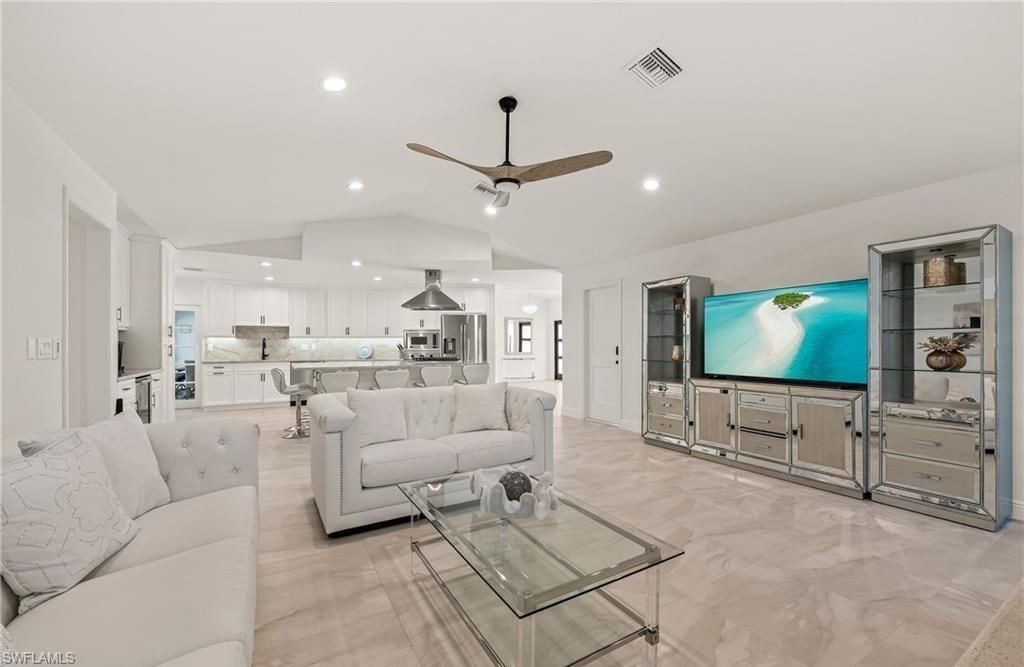 2307 Queens Way , Naples, FL 34112 Photo