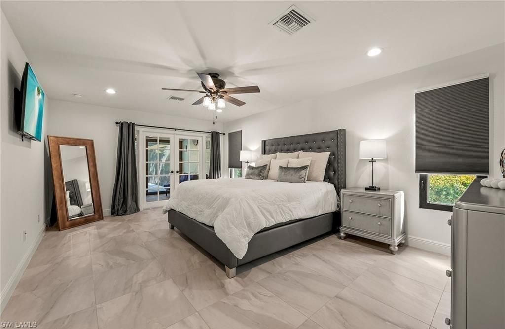 2307 Queens Way , Naples, FL 34112 Photo