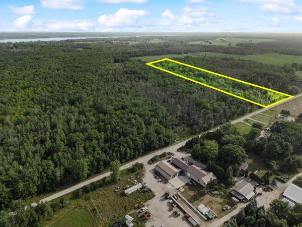 SUNNYVIEW LANE, Crivitz, WI 54114