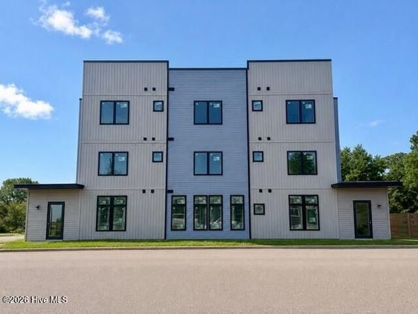 906 S 8th Street , Unit B, Wilmington, NC 28401
