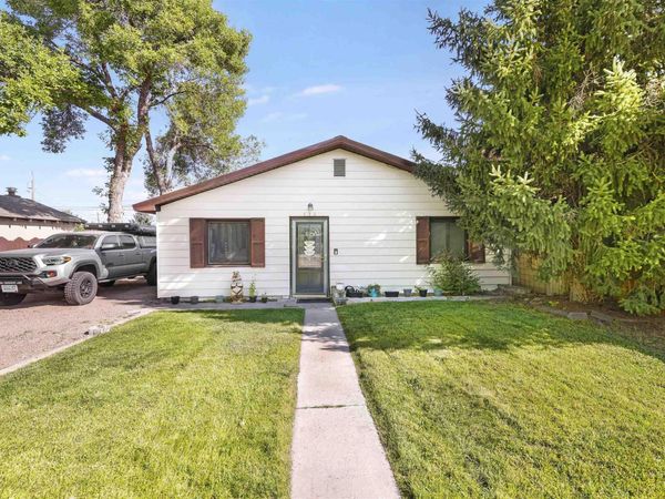 432 Monroe, Kimberly, ID 83341