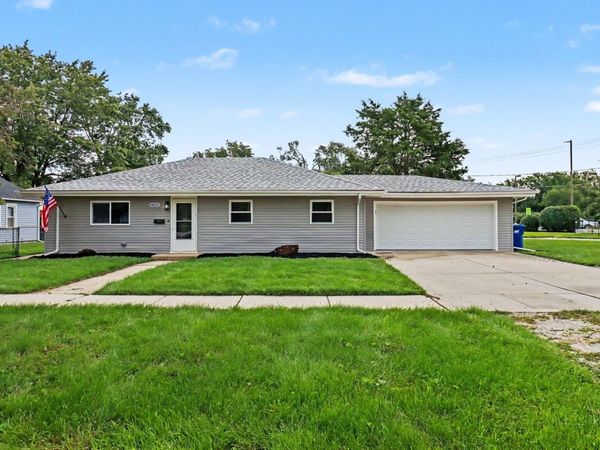 14601 Hamlin Avenue , Midlothian, IL 60445
