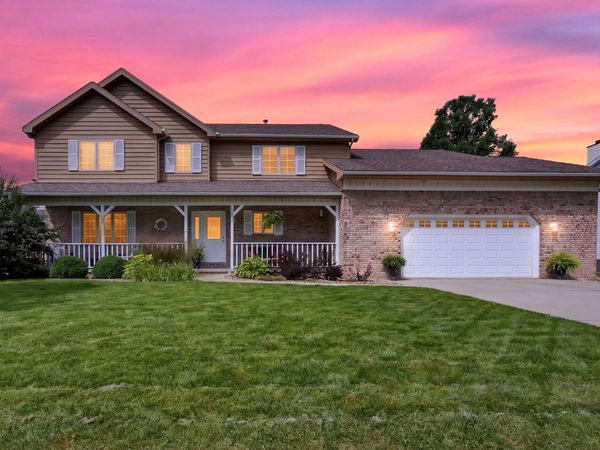 505 Wellesley Drive , Normal, IL 61761