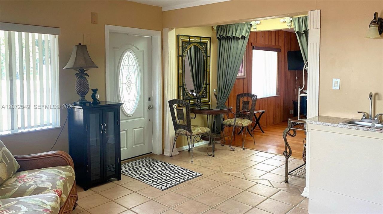 123 Riverbend Dr , La Belle, FL 33935 Photo