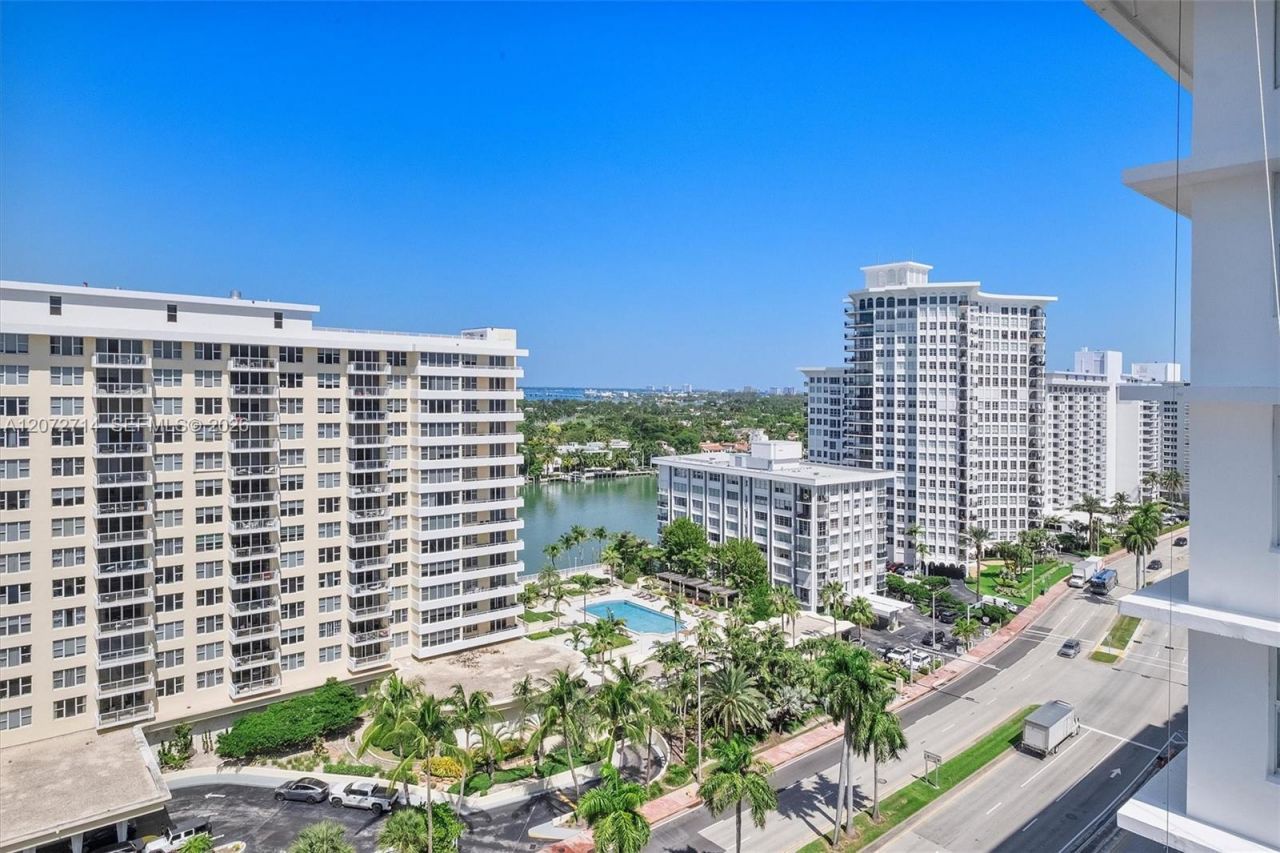 5555 Collins Ave , Unit 16B, Miami Beach, FL 33140 Photo