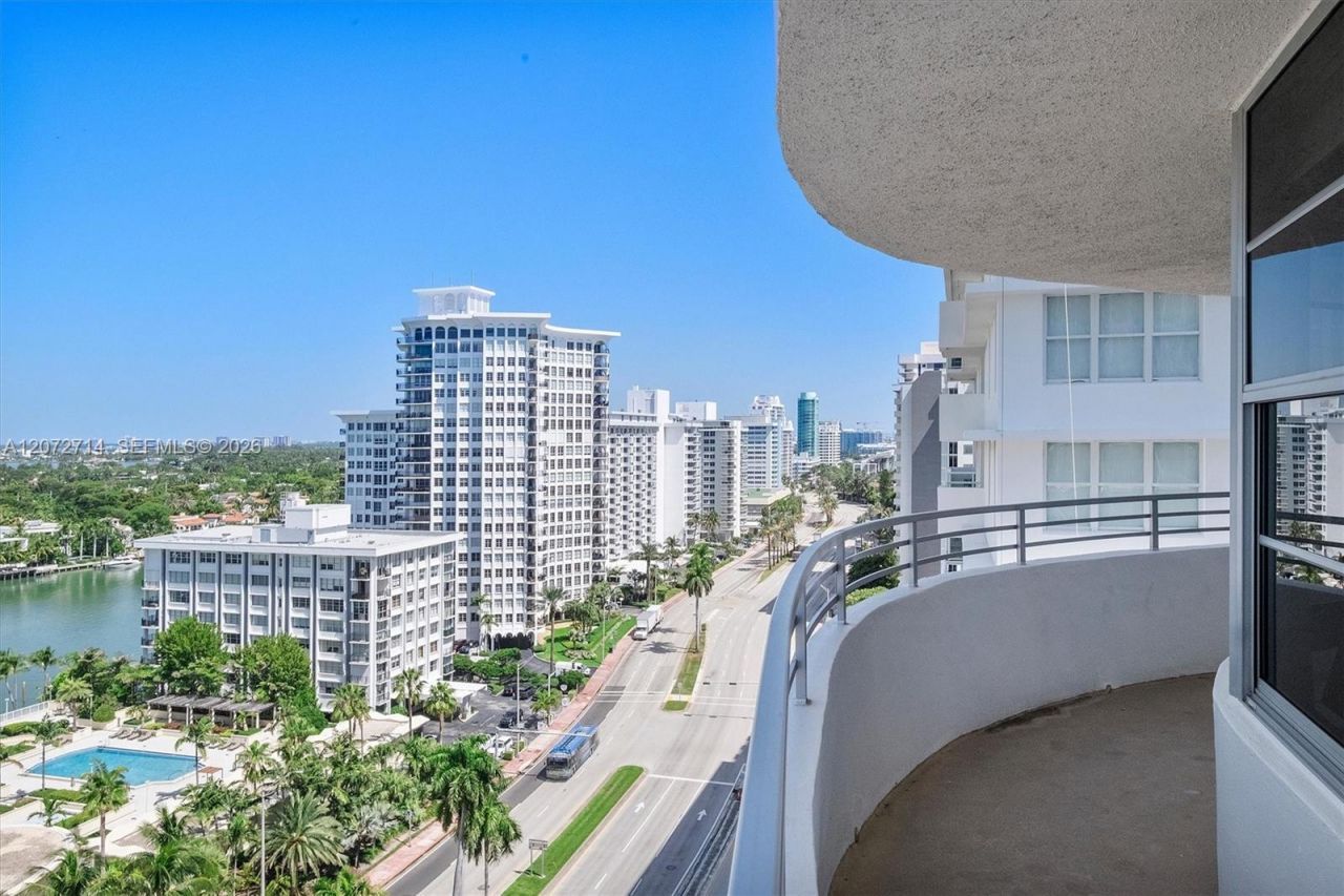 5555 Collins Ave , Unit 16B, Miami Beach, FL 33140 Photo