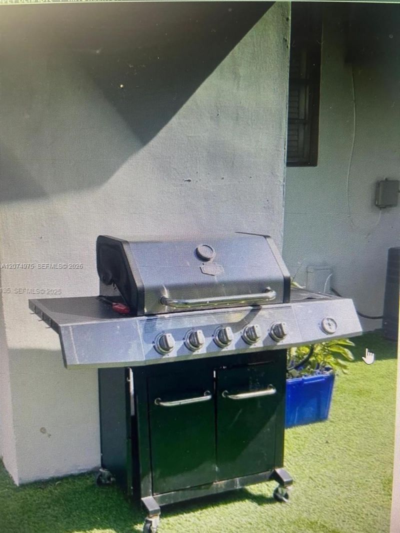 1947 NW 33rd St , Unit 1, Miami, FL 33142 Photo